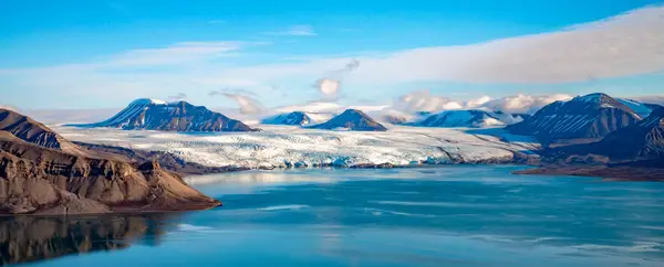 TUI Cruises - Große Abwechslung im Hohen Norden Impression 1